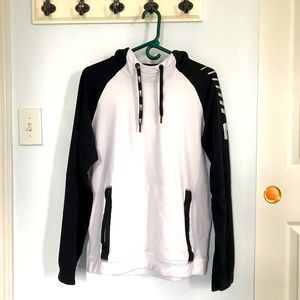 Flex Hoodie | American Eagle